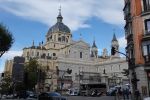 PICTURES/Madrid - Steet Scenes & Monuments/t_Almudena Cathedreal 1.JPG